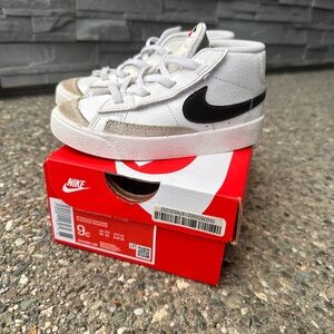 Nike Kids Gray and Black High-Top Sneakers